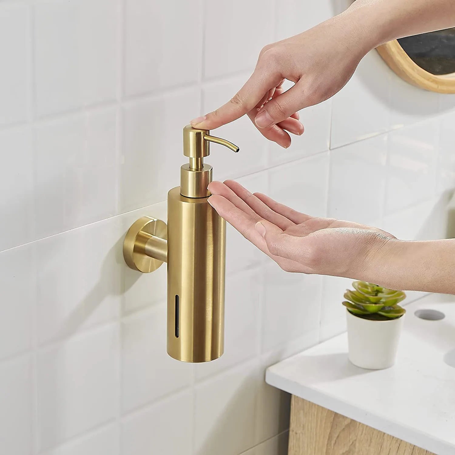 Krin Serein Liquid Soap Dispenser